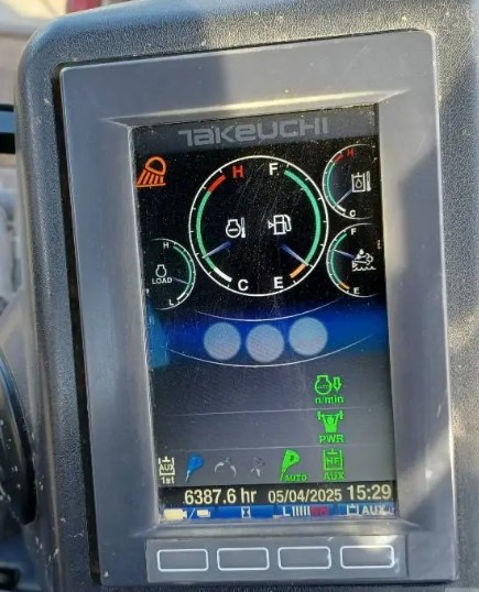 Takeuchi TB2150R Monitor